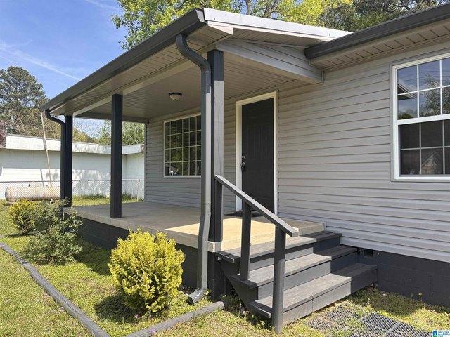 443 Sharon Blvd, Dora, AL 35062