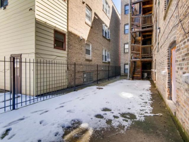4444 W Gunnison Street # 2