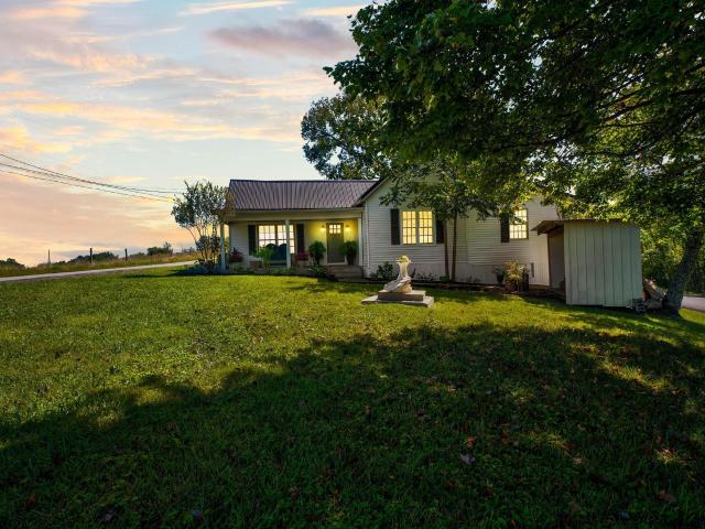 4446 N Stepstone Road