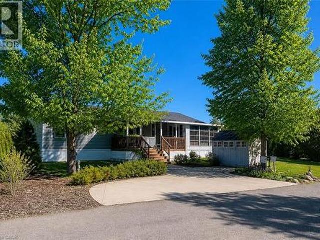 4449 Milburough Line Unit# 5 Beech Street, Burlington, ON, L7P 0C5 house for sale | Listing ID 40852 | Royal LePage