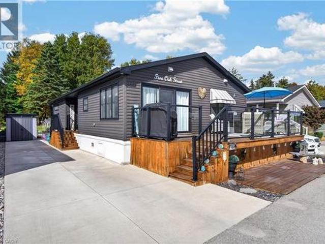 4449 Milburough Unit# 5 Oak Street, Burlington, ON, L7P 0C5 house for sale | Listing ID 40869 | Royal LePage