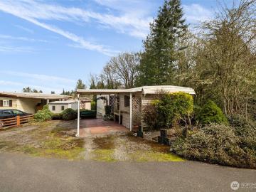 4449 Beach Dr E, Unit 22, Port Orchard, WA 98366 | MLS #2497