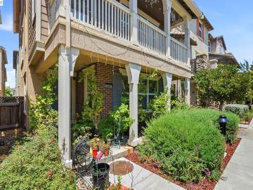 4442 Kennett Ter