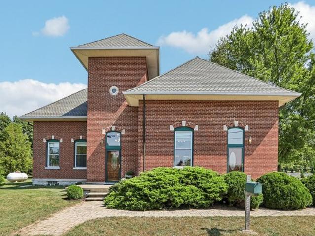 4442 S Cemetery Rd, Shelbyville, IN 46176