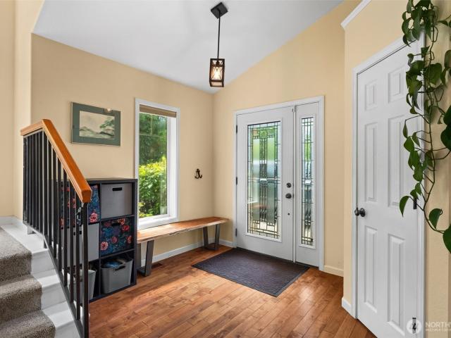 4443 Boston Harbor Road NE