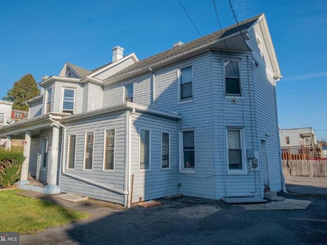 444 Columbia Street