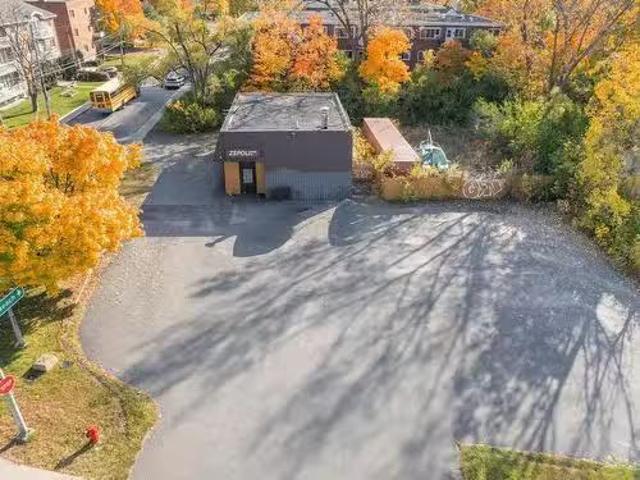 444 Boul. Pine Beach, Dorval, QC, H9S 2W9 commercial for sal.
