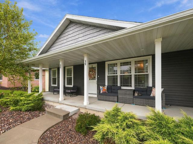 444 Fairfield Circle