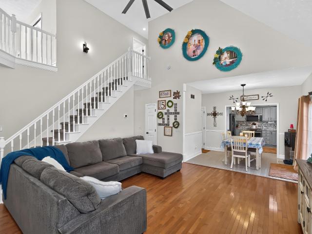 444 Oakley Avenue