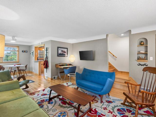 444 Lexington Parkway S # 2