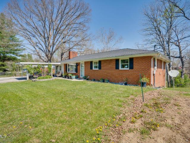 444 Lenoir Road
