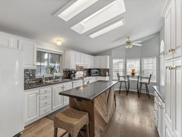 444 N El Camino Real Parkway SPC 64