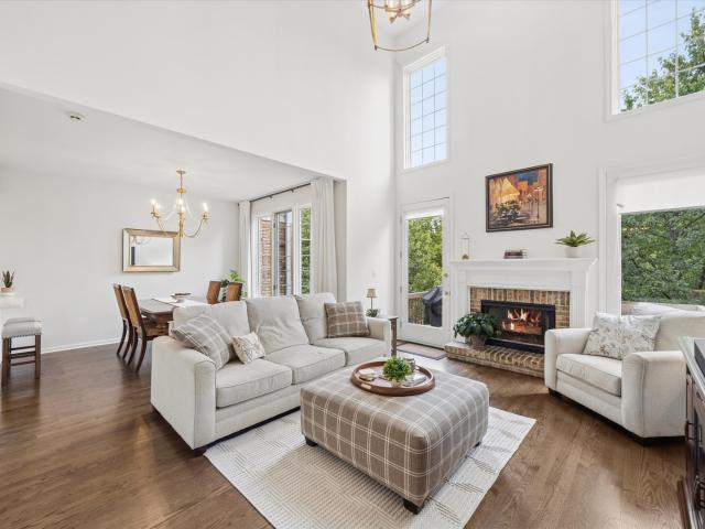 444 Parkview Court