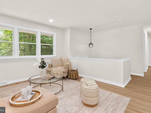 444 Ruth Road