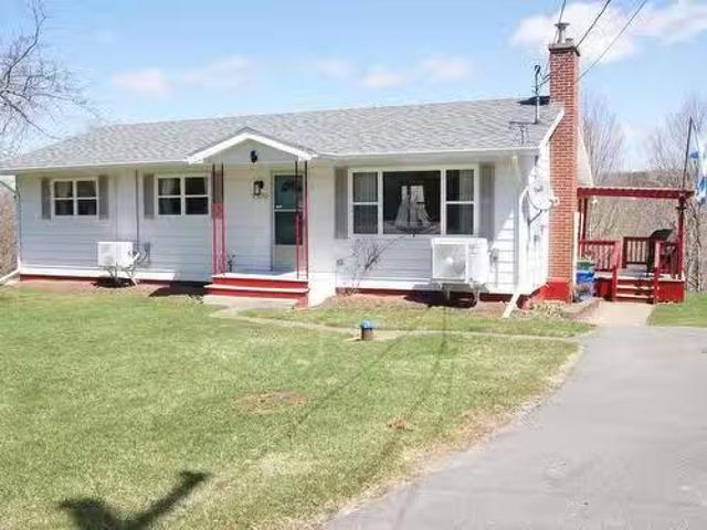 4456 Stellarton Trafalgar Road, Hopewell, NS, B0K 1C0 house.