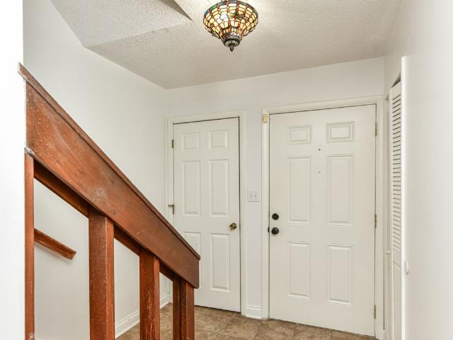 4458 Abby Creek Ln, Indianapolis, IN 46205 | MLS #22098