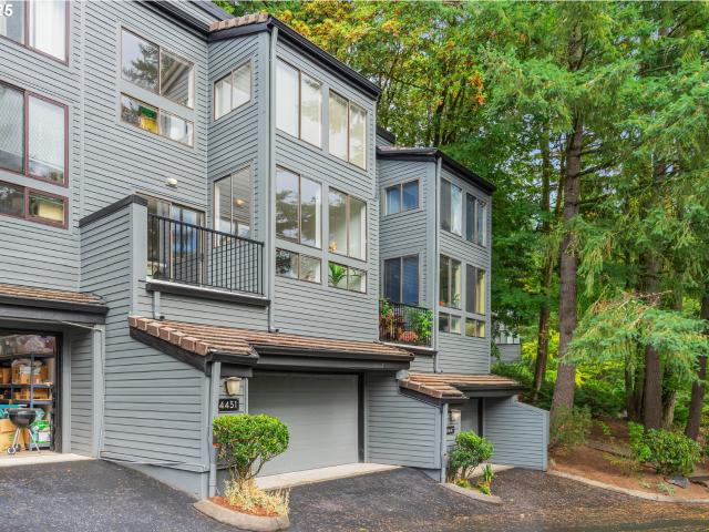 4451 golden ln