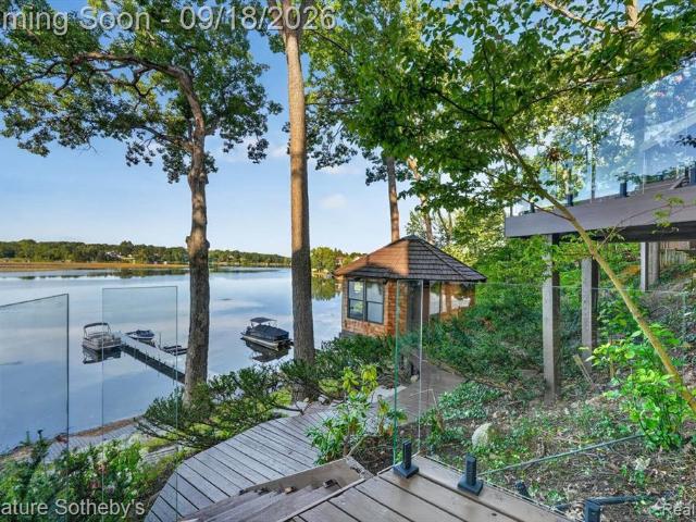 4451 Rolling Pine Drive