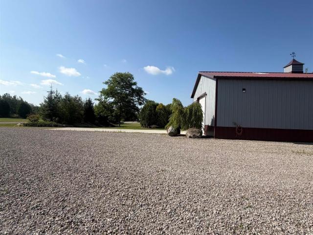 4453 Lone Oak Drive