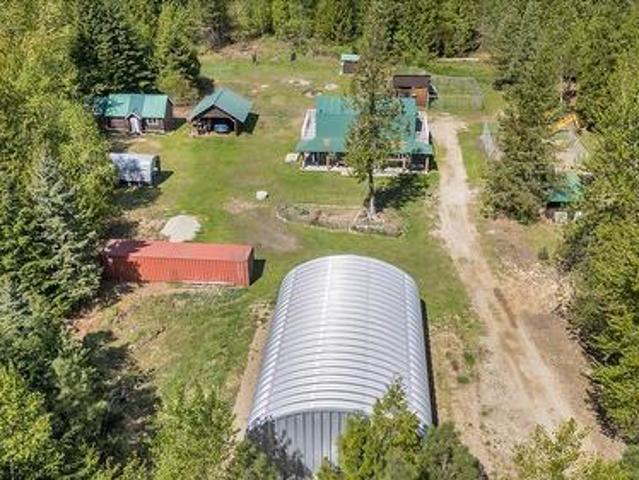 4453 Passmore Upper Road, Passmore, BC, V0G 2J0 house for sale | Listing ID 10373 | Royal LePage