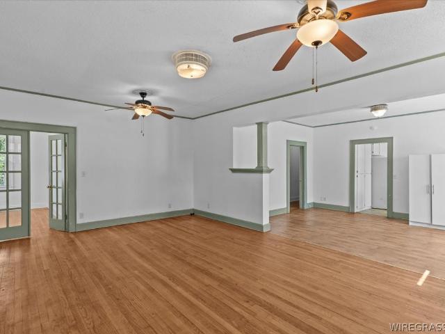 445 E Eufaula Street 4