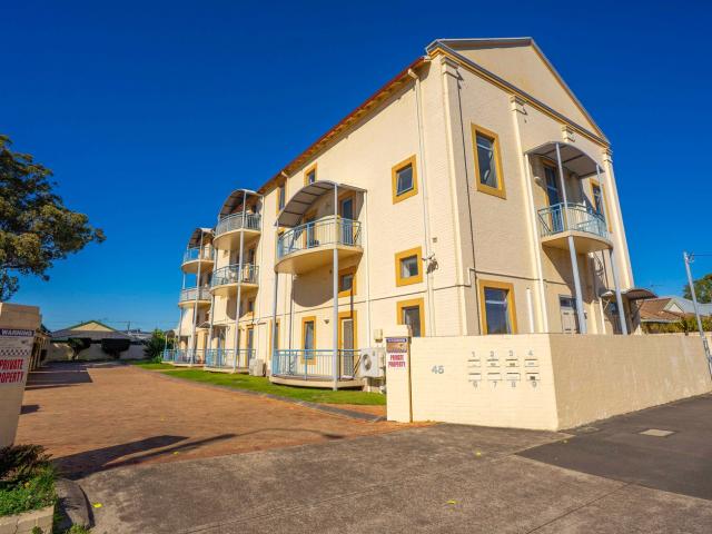 4/45 Hanbury Street, Mayfield, NSW 2304 Unit for Rent Ray White Newcastle | Lake Macquarie