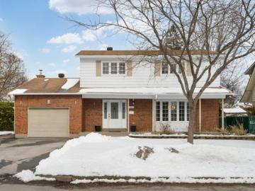 Ile-Bizard, Montreal - Garden, Swimming pool