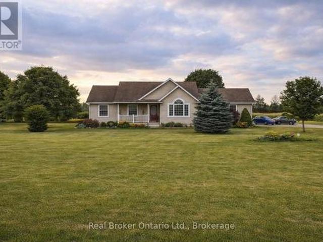 44611 Perth Line 86 Line, Huron East Grey, ON, N4W 3G6 house for sale | Listing ID X12826 | Royal LePage