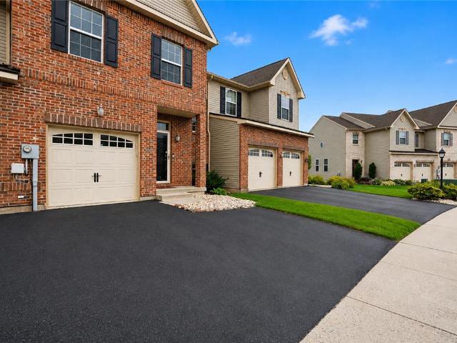 4461 Elmwood Drive