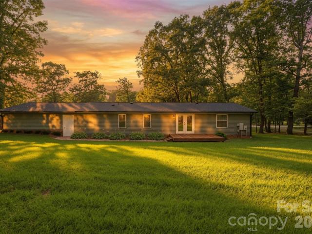 446 Heritage Circle