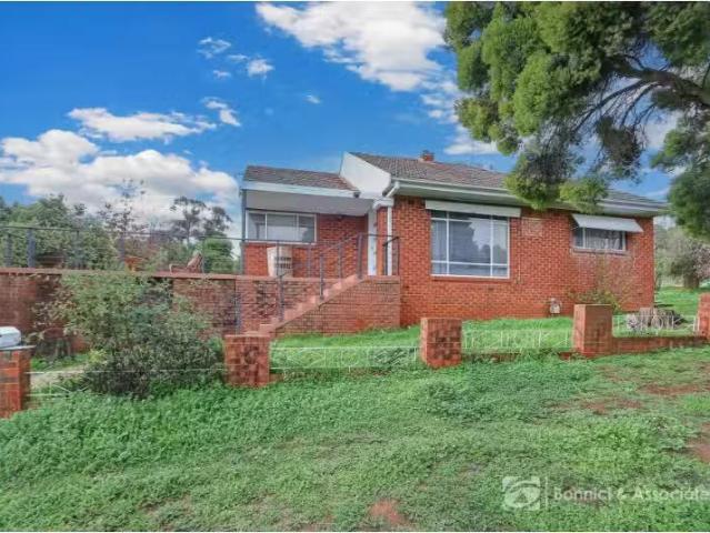446 Rose Street, Lavington House for rent Listed by Taylah Bu.