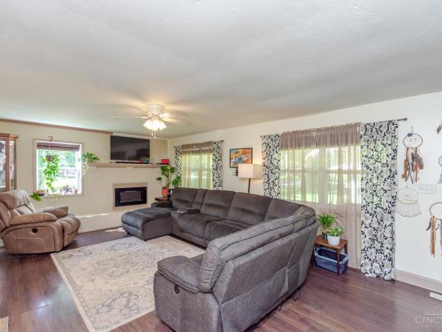 446 Woodside Drive