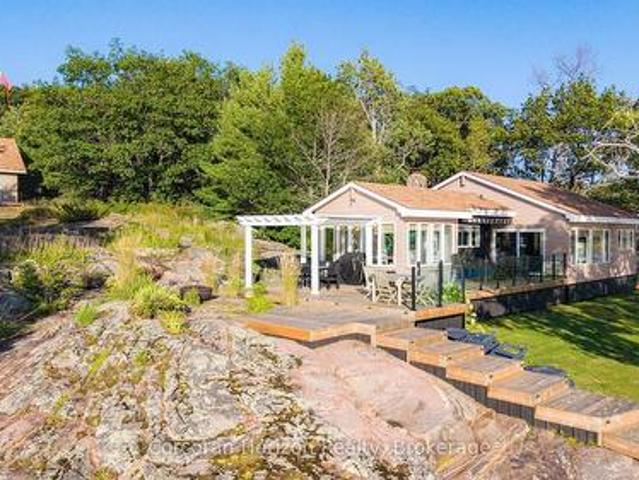 4476 Island 1040/Little Beausoleil Island, Georgian Bay Baxter, ON, P0E 1E0 house for sale | Listing ID X13723 | Royal LePage