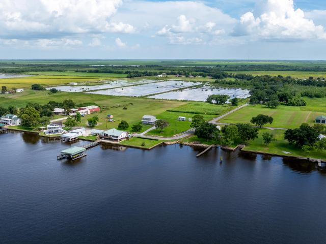 44725 Lakeside Rd, Gueydan, LA 70542 | MLS #RA24007