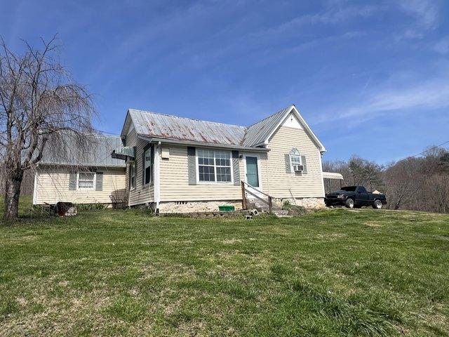 447 Arkle Rd, Gray, KY 40734