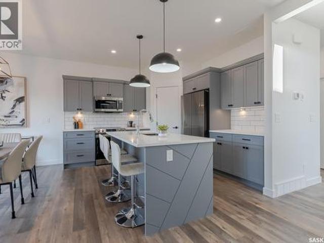 447 Asokan Rise, Saskatoon, SK, S7V 0Z7 house for sale | Listing ID SK051026 | Royal LePage