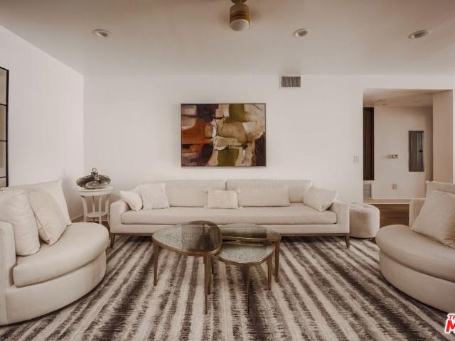 447 N Doheny Drive 104