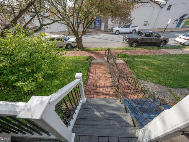 447 W Gay Street