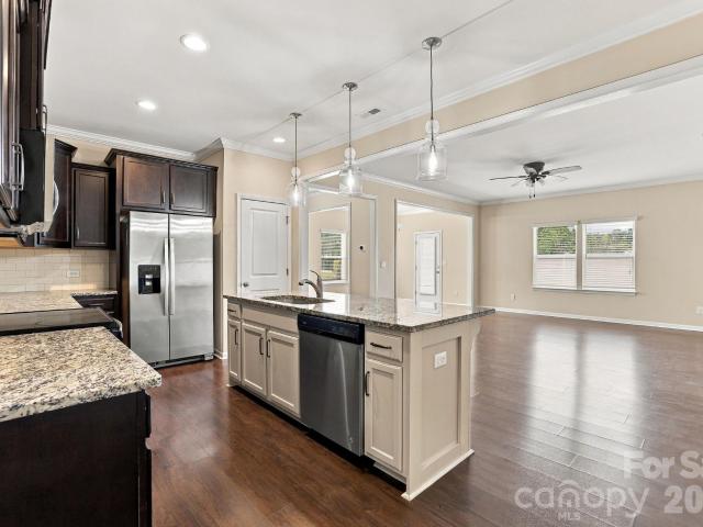 447 Tayberry Lane