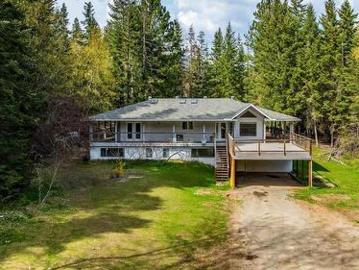 4484 3 Highway, Arrow Creek, BC, V0B 1K0 house for sale | Listing ID 10385 | Royal LePage