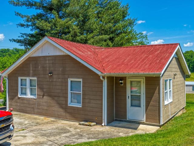 448 Pinhook Road