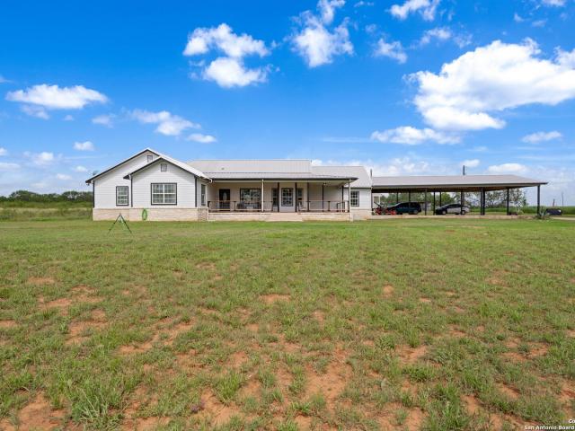 4495 Highway 16, Jourdanton, TX 78026 | MLS #1939