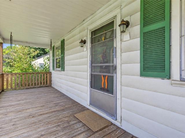 4490 Tuscarawas Rd