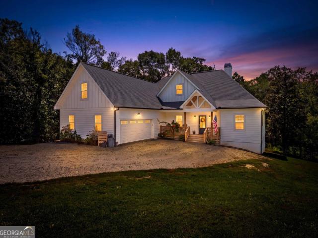 449 Captains Court