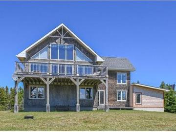 449 Gauvin St, Petite Lamèque, NB, E8T 2N2 Luxury House for sale | Listing ID NB142380 | Royal LePage Carriage Trade Luxury Properties
