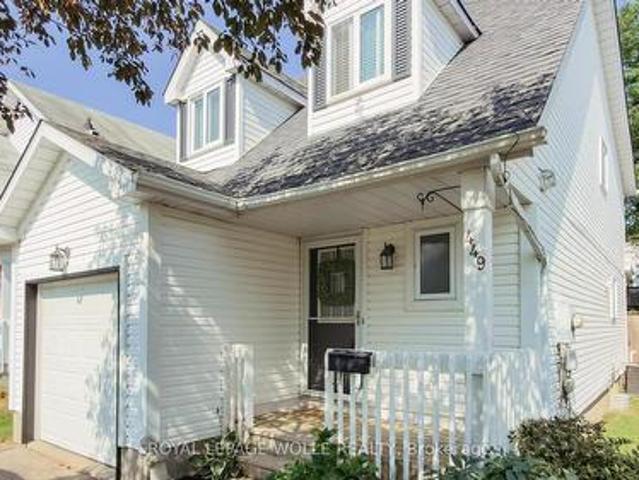 449 Exmoor Street, Waterloo, ON, N2K 3T7 house for sale | Listing ID X13594 | Royal LePage