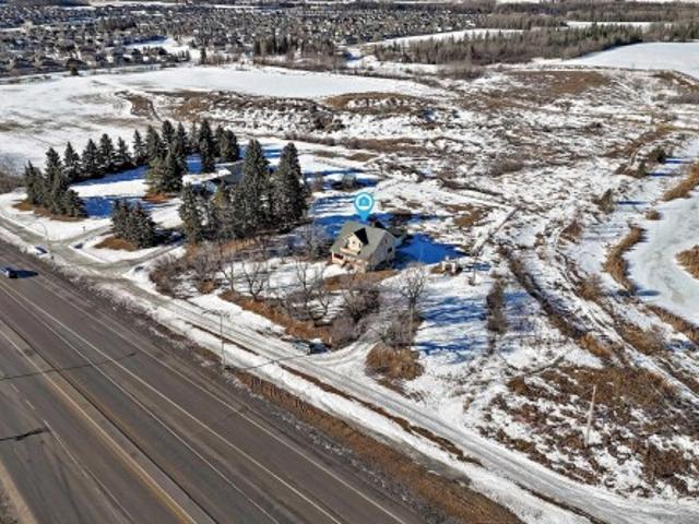 449 Jennifer Heil Way, Spruce Grove, AB, T7X 0A3 house for sale | Listing ID E4479 | Royal LePage