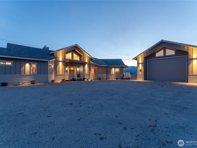 449 Lakayuse Road