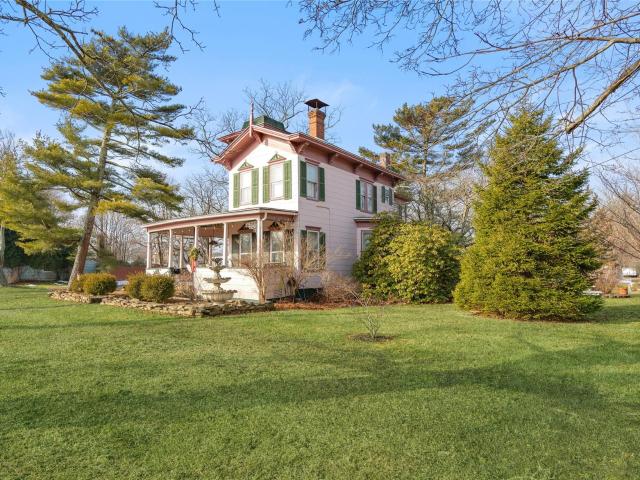 449 Montauk Hwy, East Moriches, NY 11940 | MLS #1021