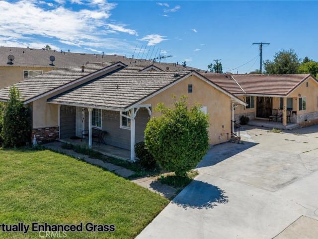 449 S Barranca